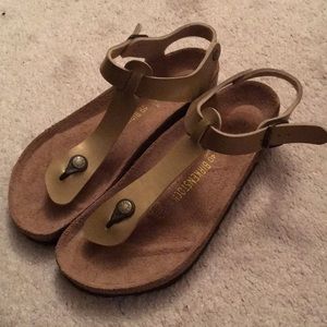 NWOT Birkenstock Kairo bronze, size 40